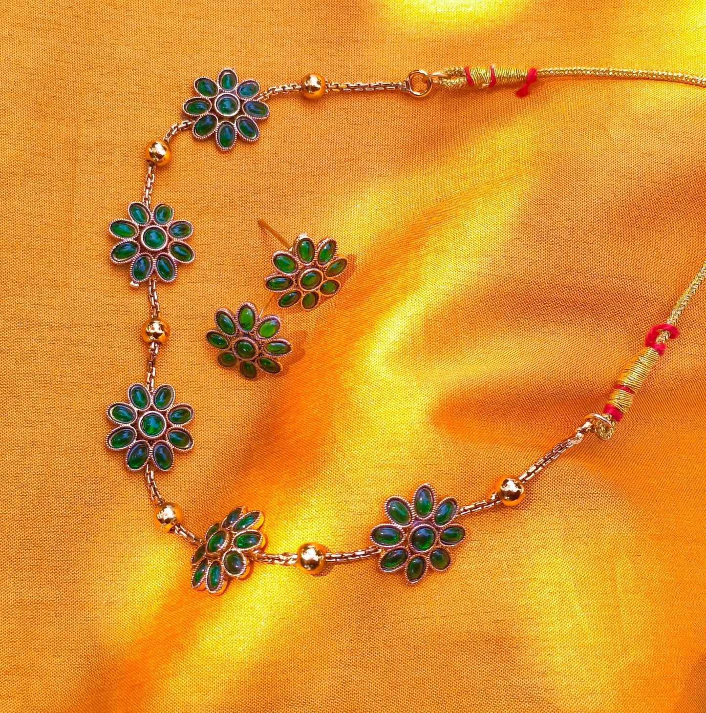 Emerald Green Floral Necklace Set