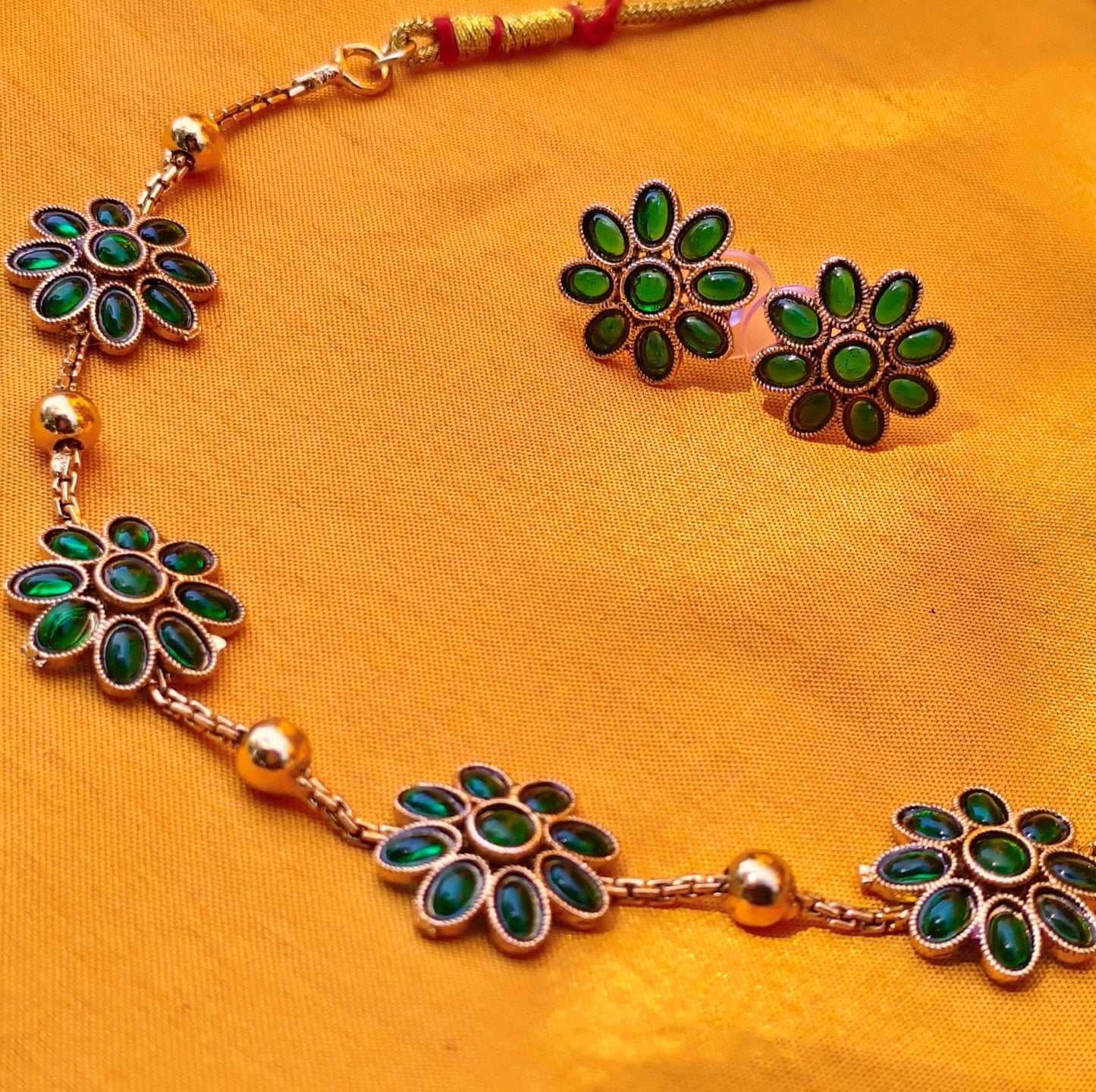 Emerald Green Floral Necklace Set